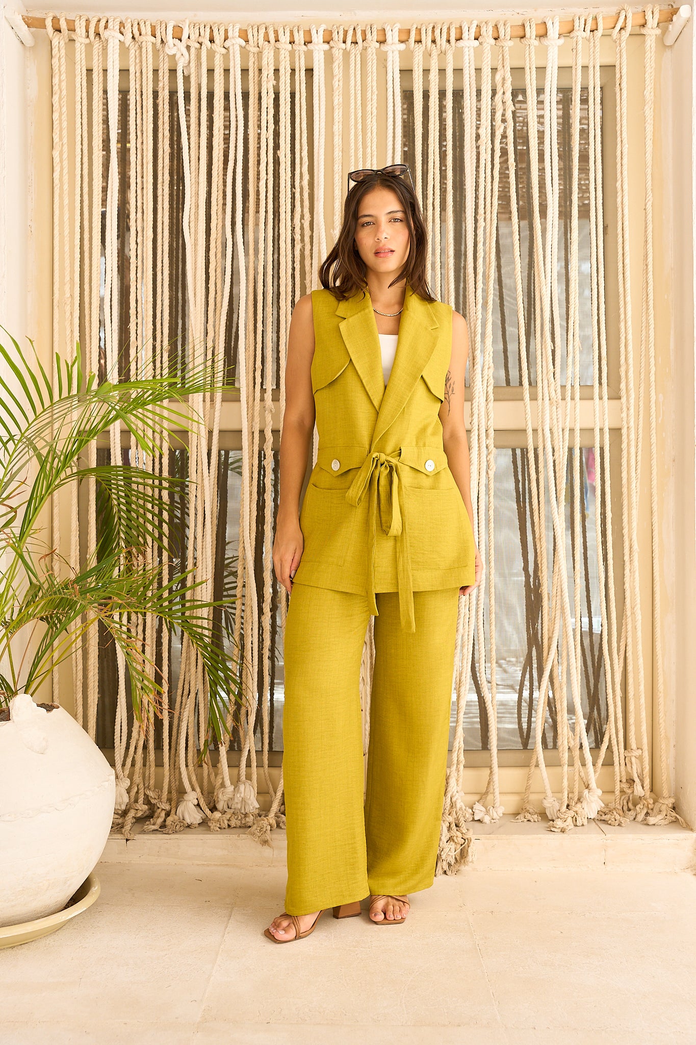 Kiwi Green Sleeveless Linen Suit