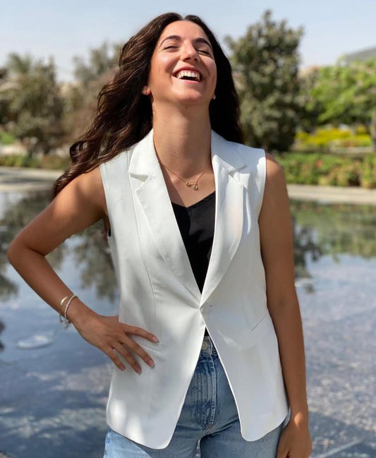 White waistcoat with one button